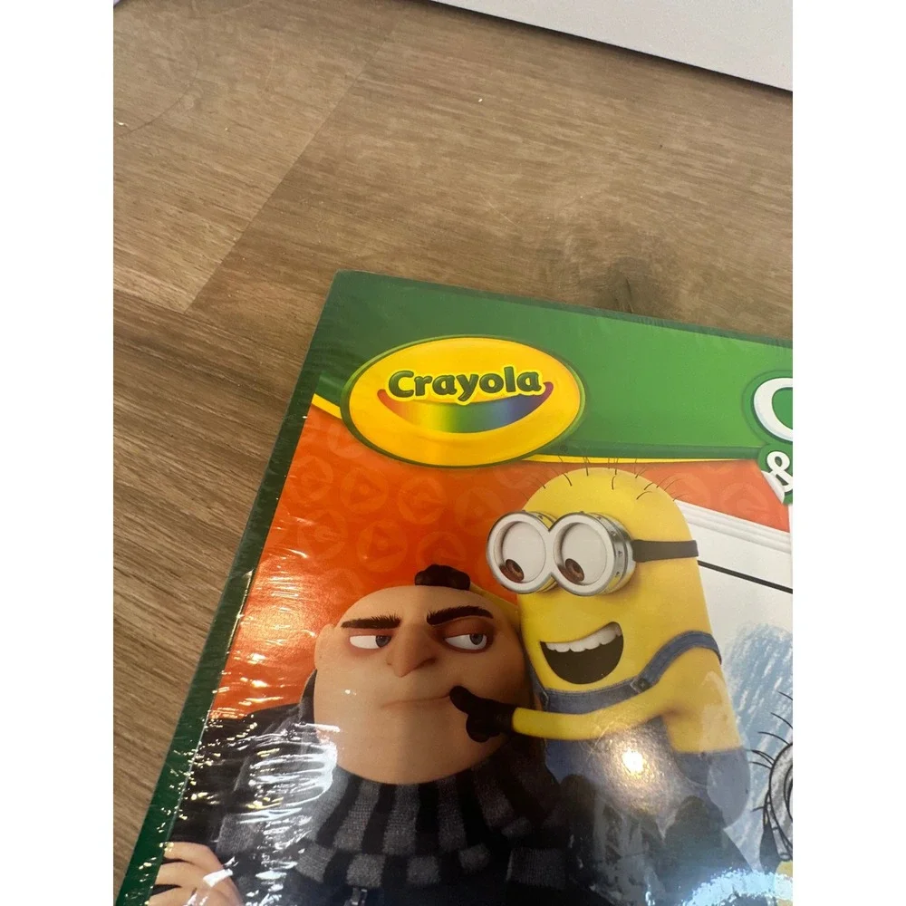 Crayola Color & Sticker Book Kids 2-Pack Multi Despicable‎ Me 3 Minions Art Set